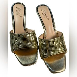 NWT Jewel Badgley Mischka Allison Retro Slides Sandals in Gold size 8.5